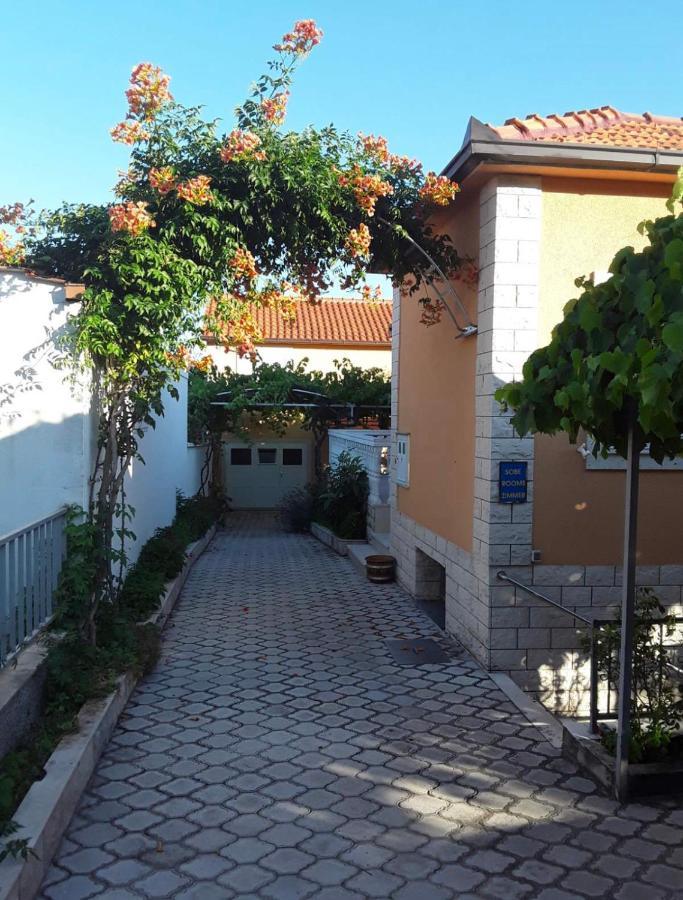 Villa Vinka Orebić Buitenkant foto